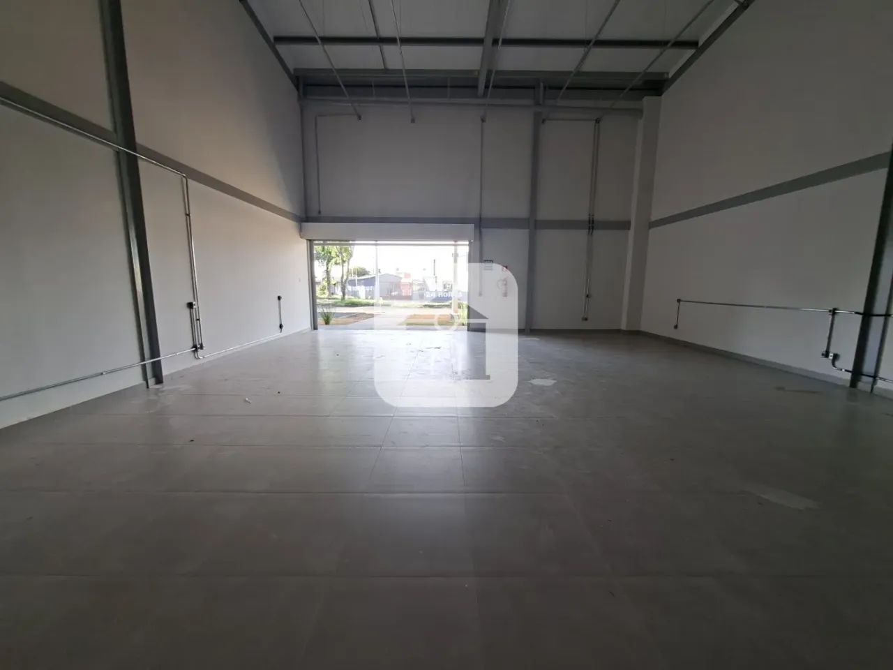Loja comercial para locação no bairro Laranjeiras - Foto 2