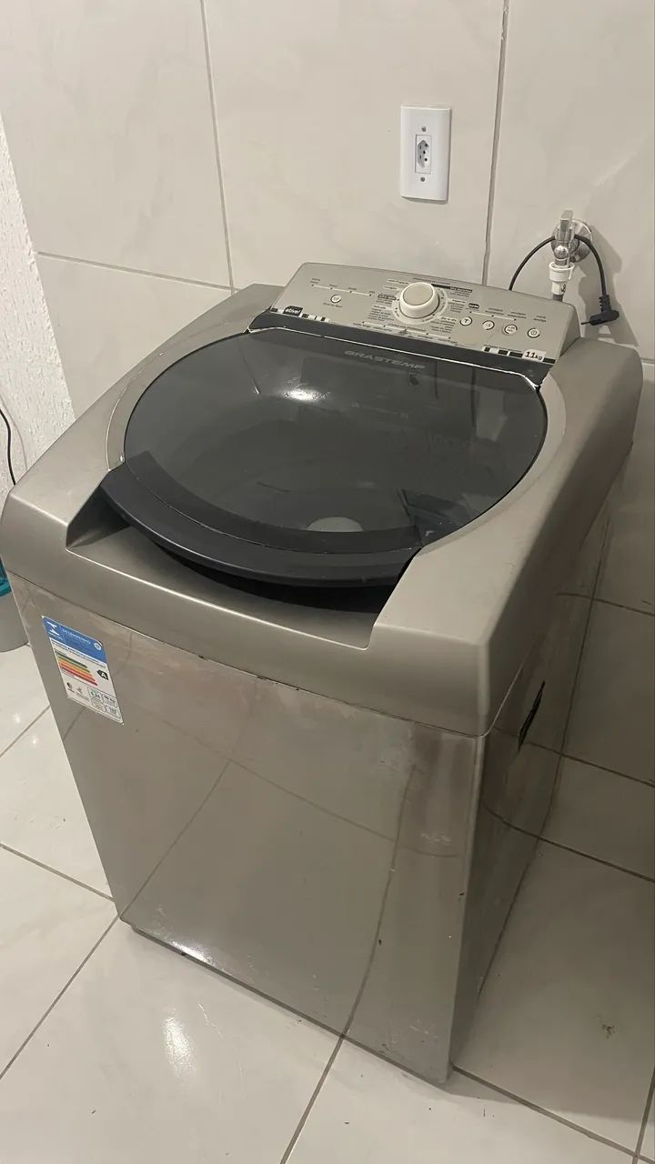 Máquina de lavar Brastemp 11kg (com defeito)
