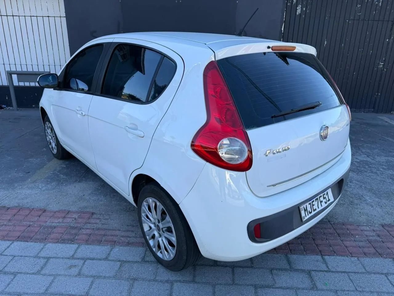 Fiat Palio Essence 1.6 Flex 16V 5P 2012 - Foto 2