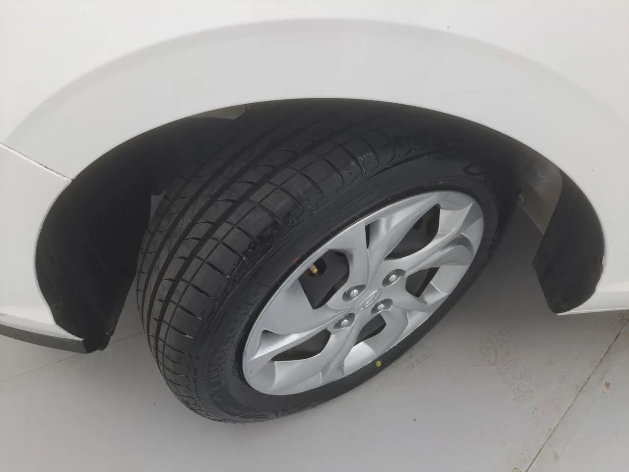 Hyundai HB20 Comfort Plus 1.0 Flex 12V Mec., foto 11 de 18