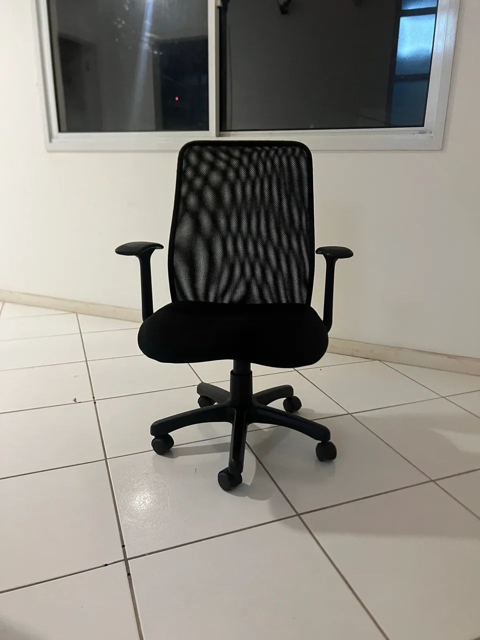 Cadeira de Escritório com Telinha Mesh Premium