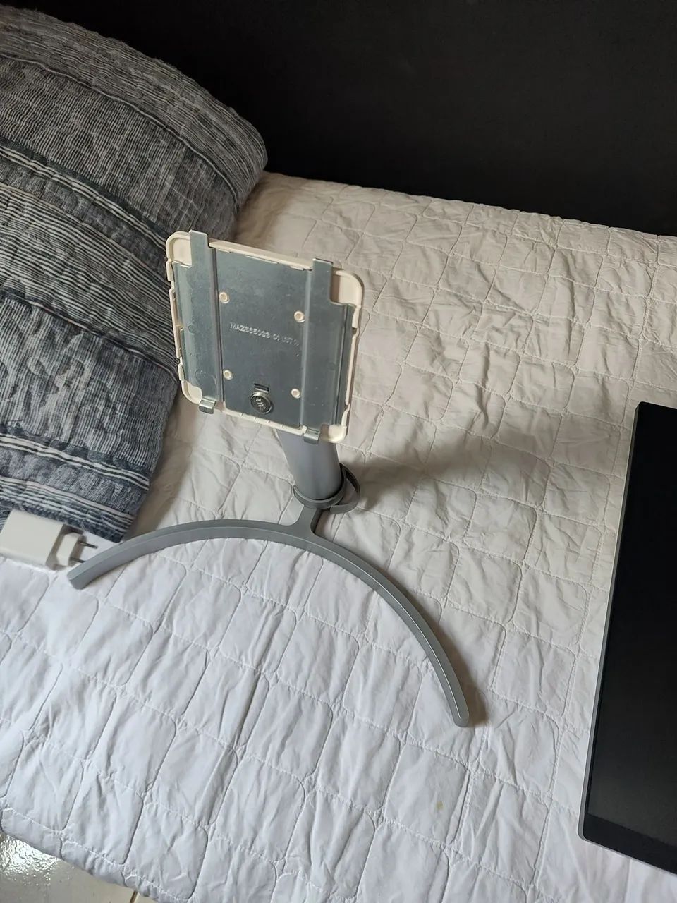 Monitor 32" 4k LG, menos de 1 ano de uso - Foto 3