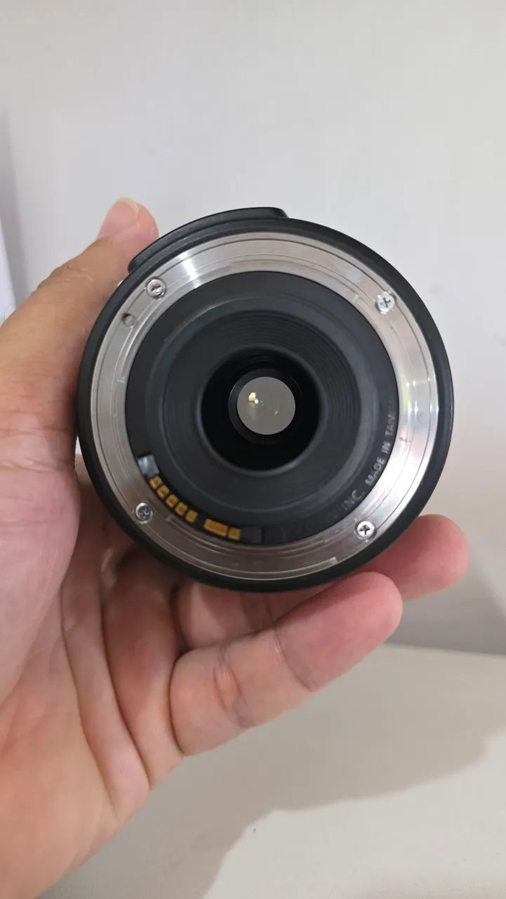 Lente canon 18-135mm STM. 12x - Acessórios para Câmeras e