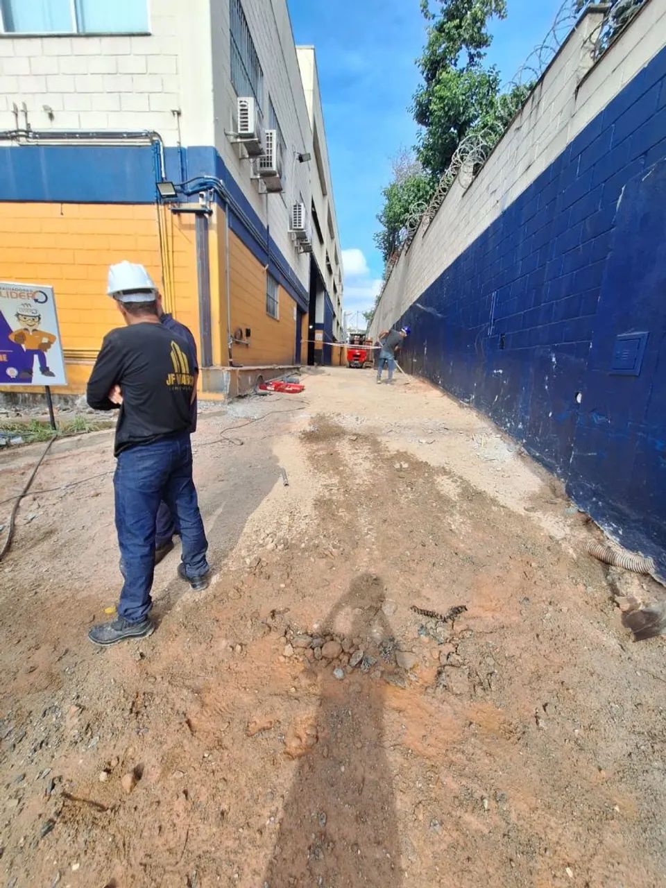 Pedreiro Betim só chama no * - Foto 4