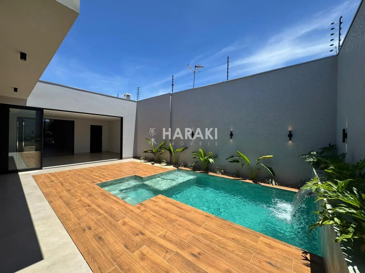 Casa para Venda no Jardim Real, em Maringá / PR.