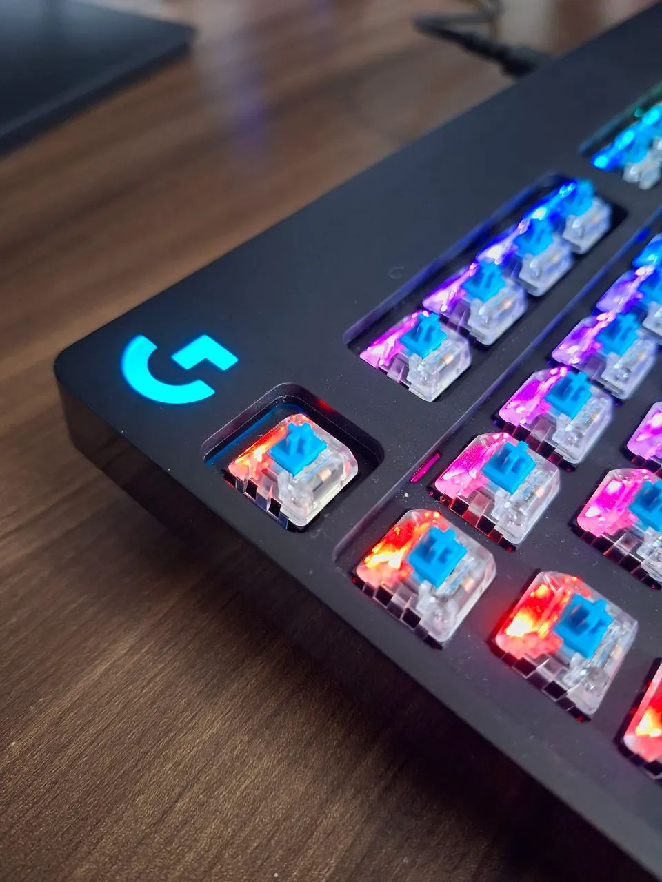 Teclado Logitech G Pro c/ Fio - Ótimo Estado  - Foto 4