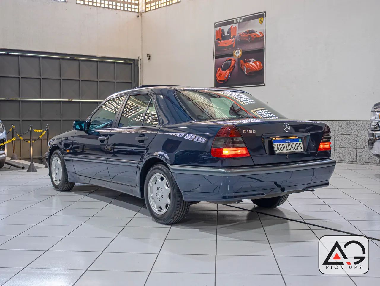 Mercedes-Benz Classe C CGI Classic 1.8 16V 156cv Aut., foto 17 de 20