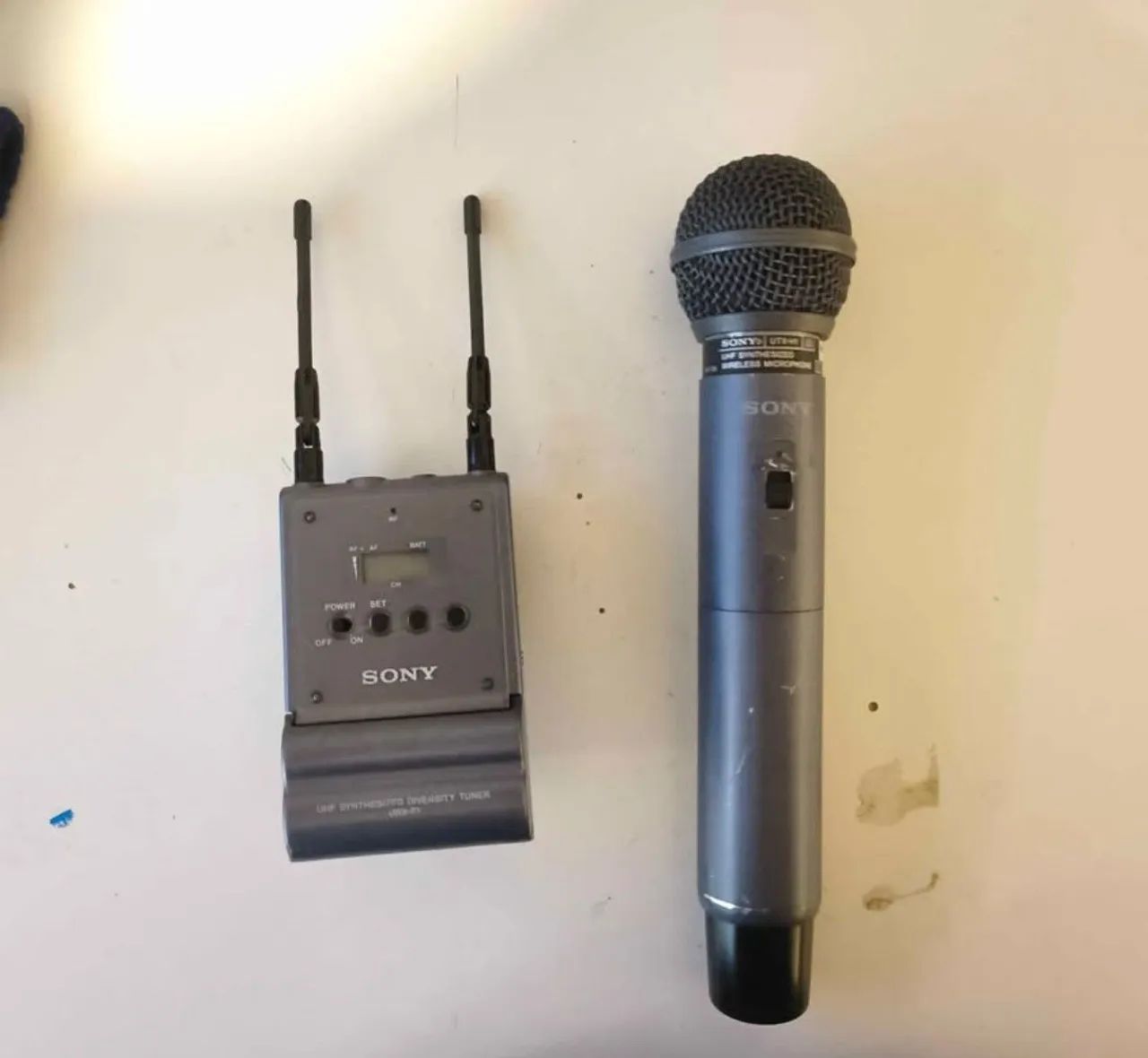 Microfone sem fio Sony UTX-H1