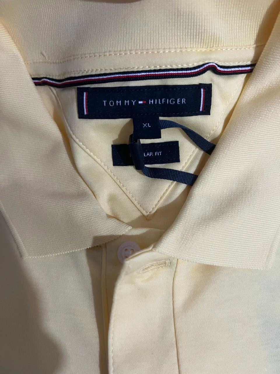 Polo Tommy Hilfiger - Original, sem uso