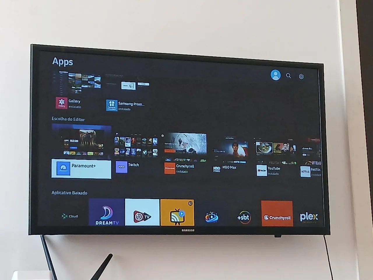 Smart TV Samsung 32" - Estado de Nova (Netflix, YouTube, HBO Max)