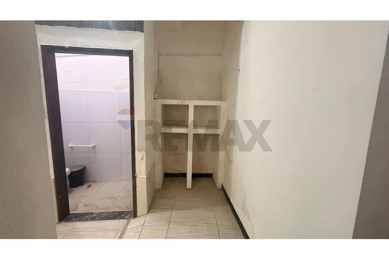 "Alugue Ponto Comercial Moderno no Centro de Alagoinhas" - Foto 4
