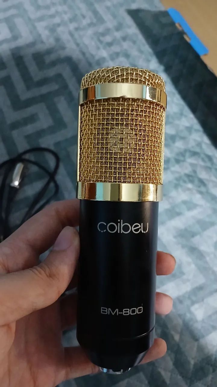 Microfone BM800 - Pouco Uso. 