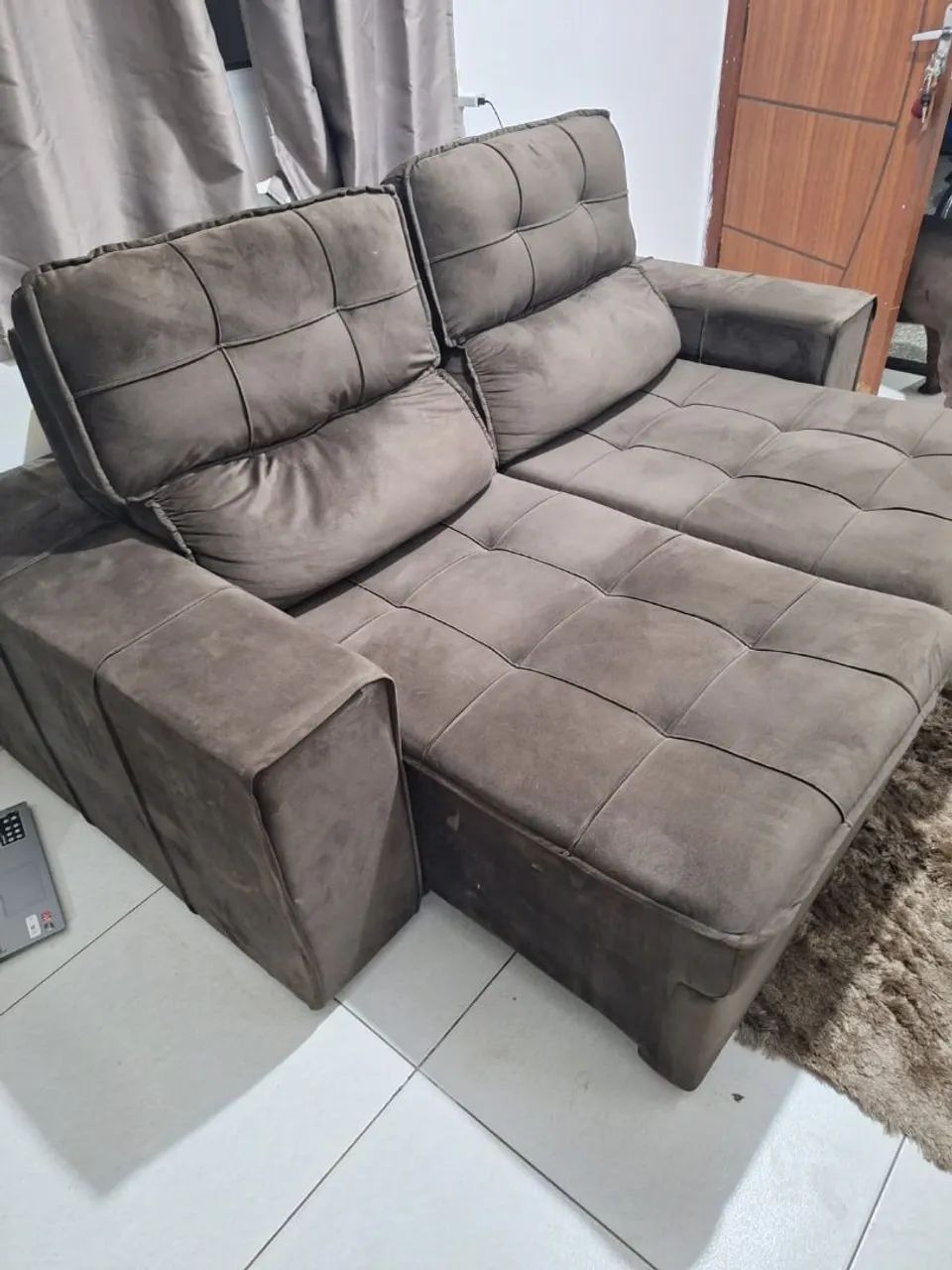 Sofá retrátil 