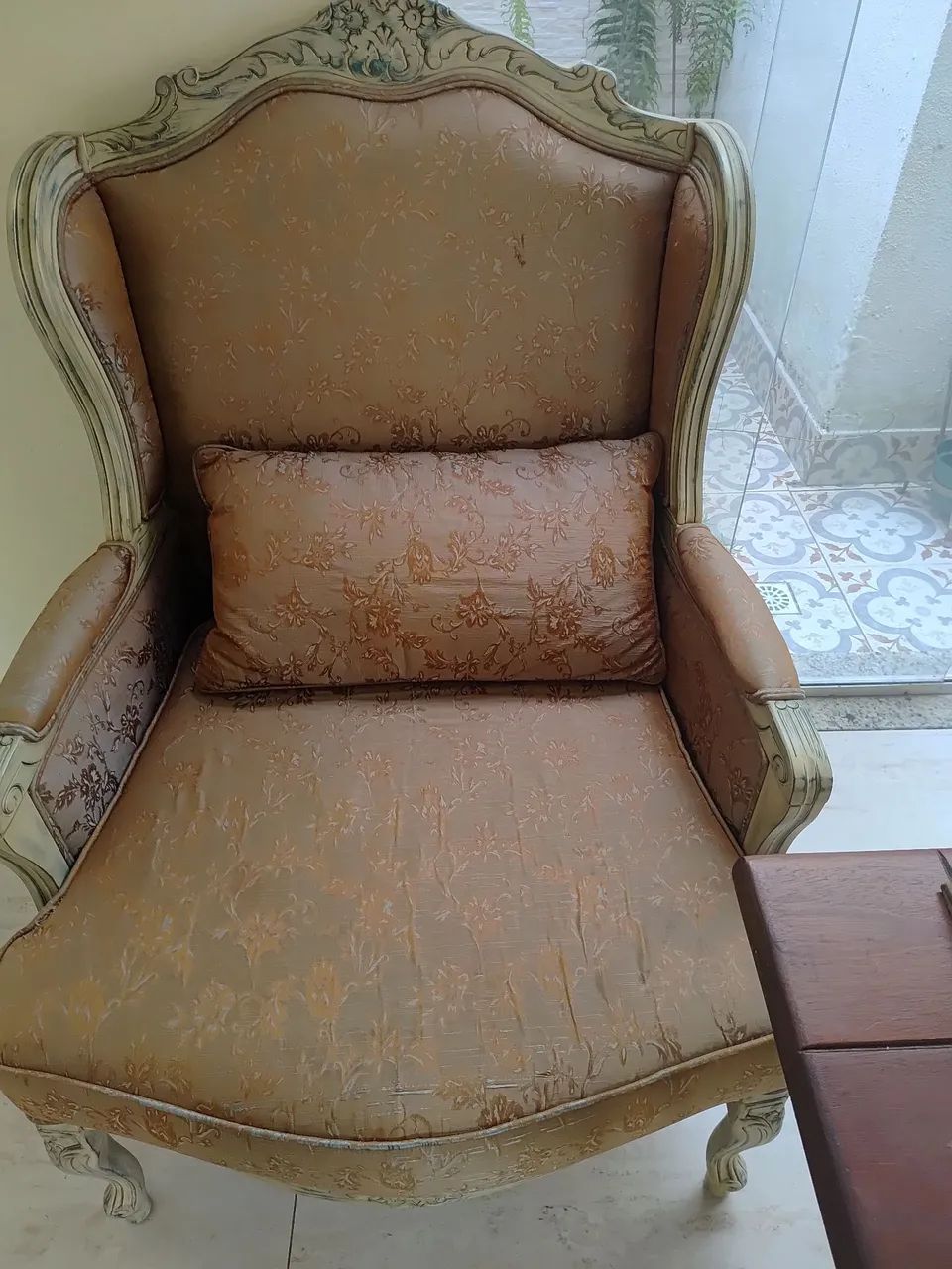 Poltrona elegante 