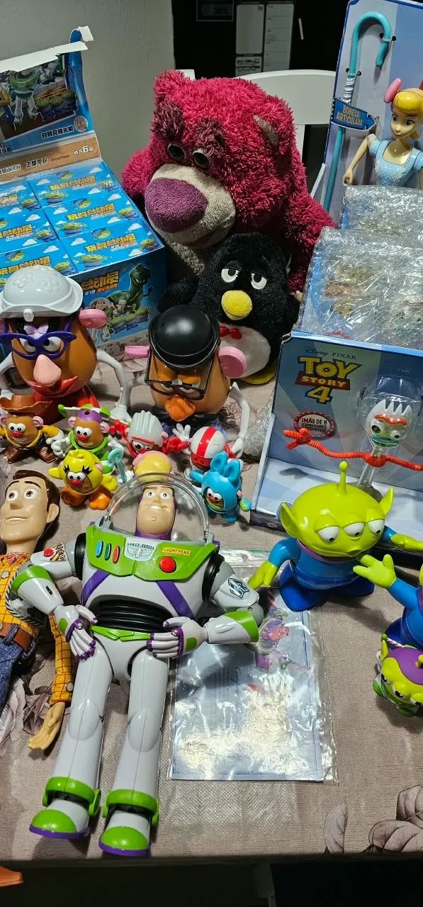Toy Story - Coleção de personagens (vendo separado) - Foto 3
