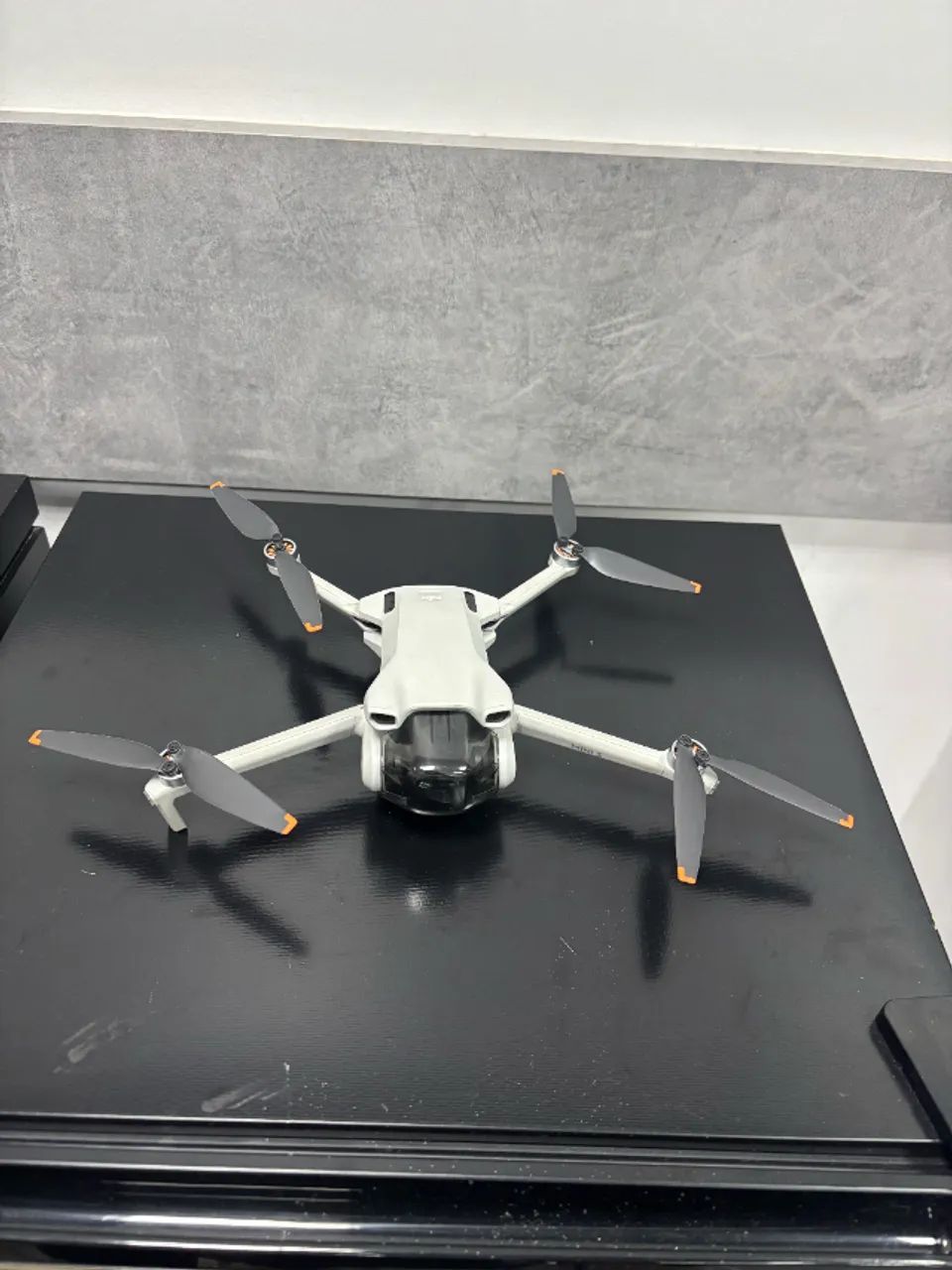 Drone Dji Mini 3 ( Excelente estado usado poucas vezes )
