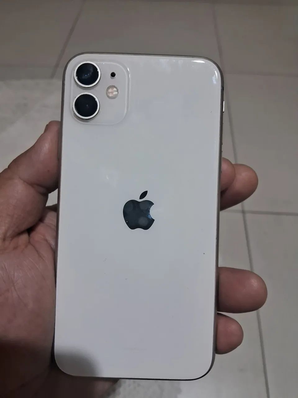IPhone 11 64g - Foto 2