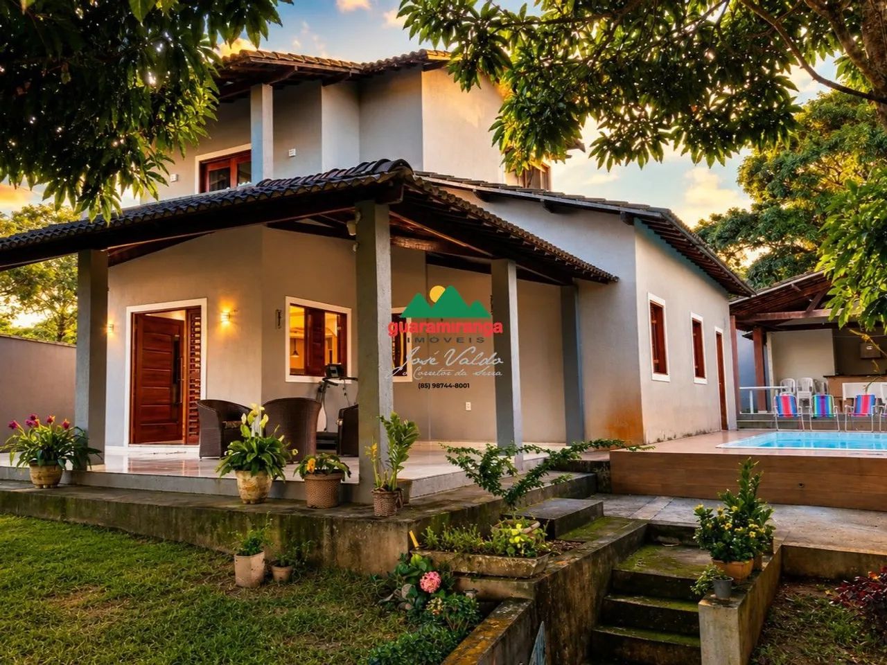 Casa com piscina a 500m do centro de Mulungu/CE