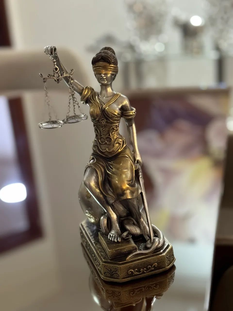 Deusa da Justiça  - Foto 3