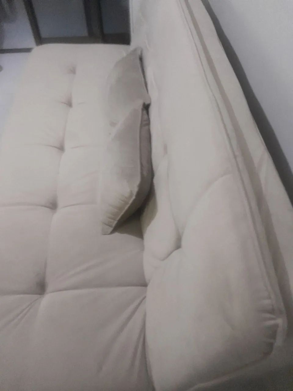Vendo um sofá novo estelo cama - Foto 4