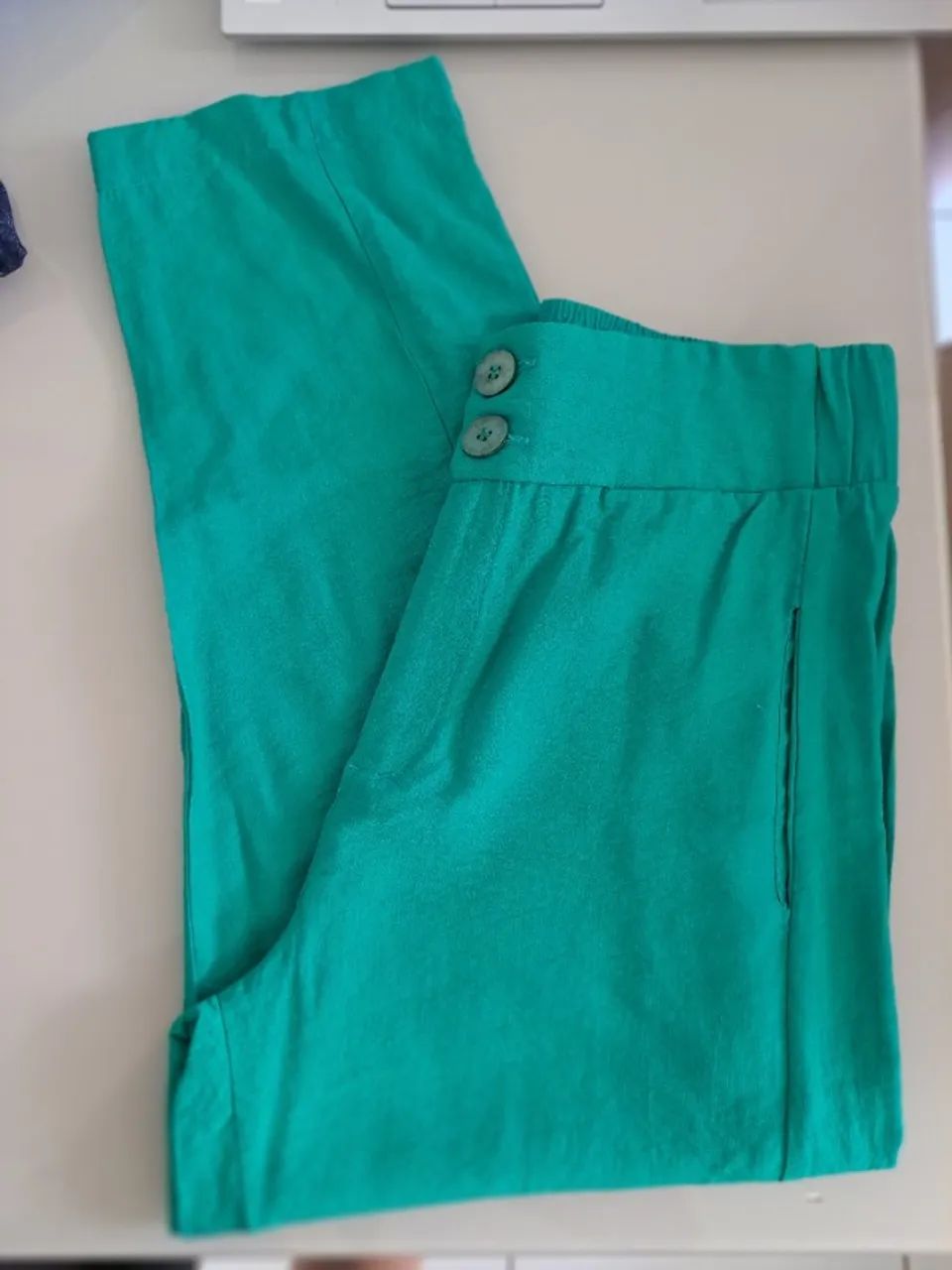 Calça Tecido Leve Verde Tam 38