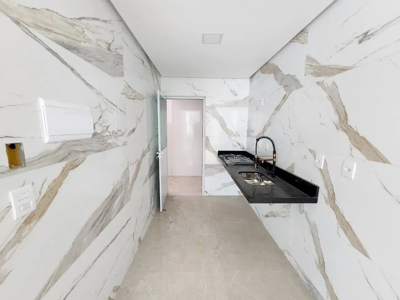 Casa Geminada Duplex de 3 quartos sendo 2 suítes - Foto 3