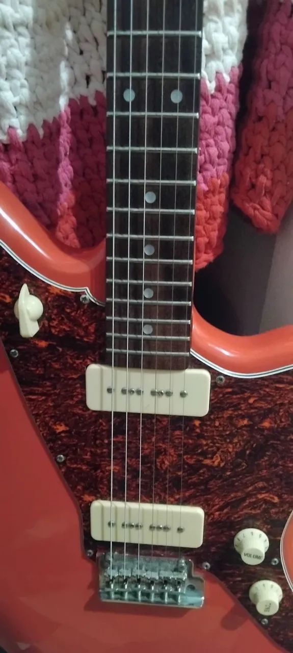 Guitarra TW61
