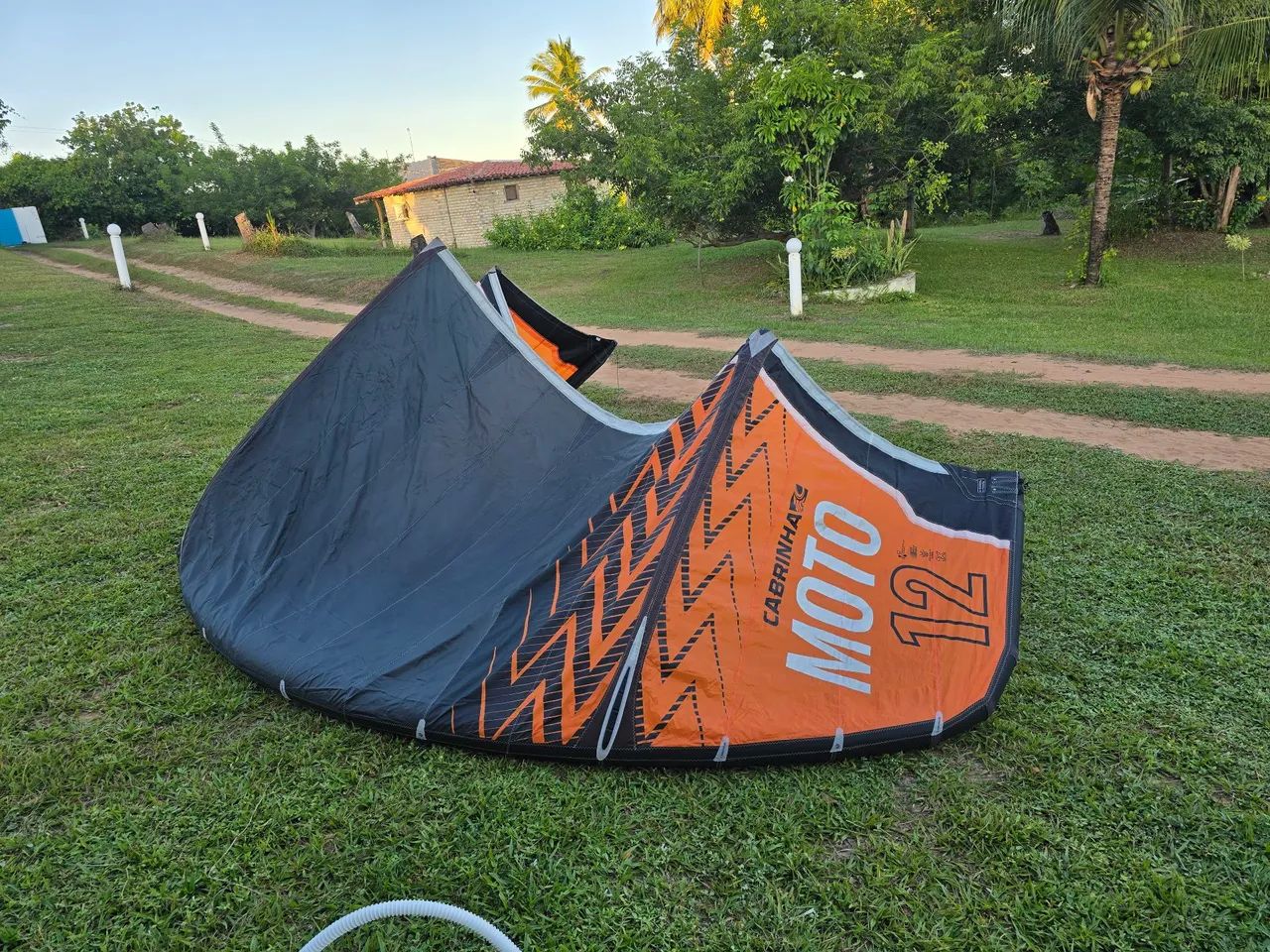 Kite Cabrinha Moto 12m em estado de novo  - Foto 3