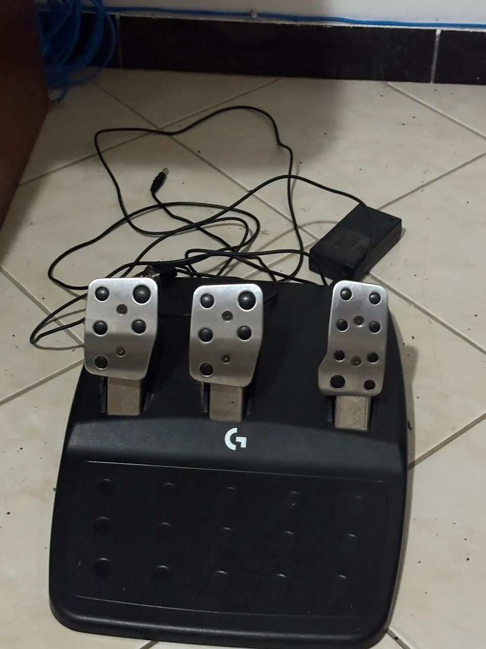 VOLANTE LOGITECH G923 C/ câmbio e pedal  - Foto 5