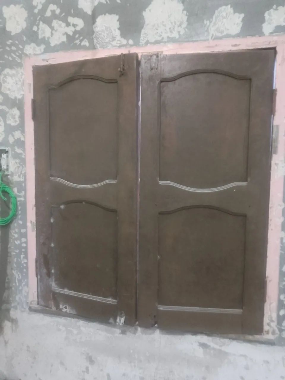 Porta de Angelin  e janela de Angelin
