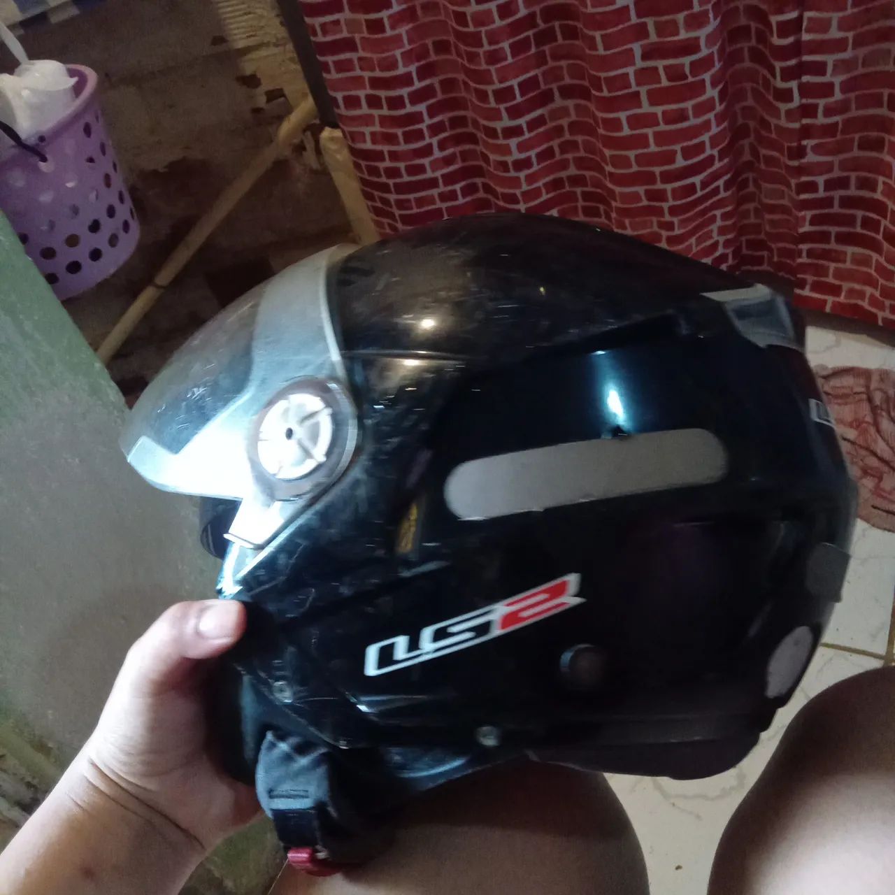Capacete LS2  com óculos interno  - Foto 2