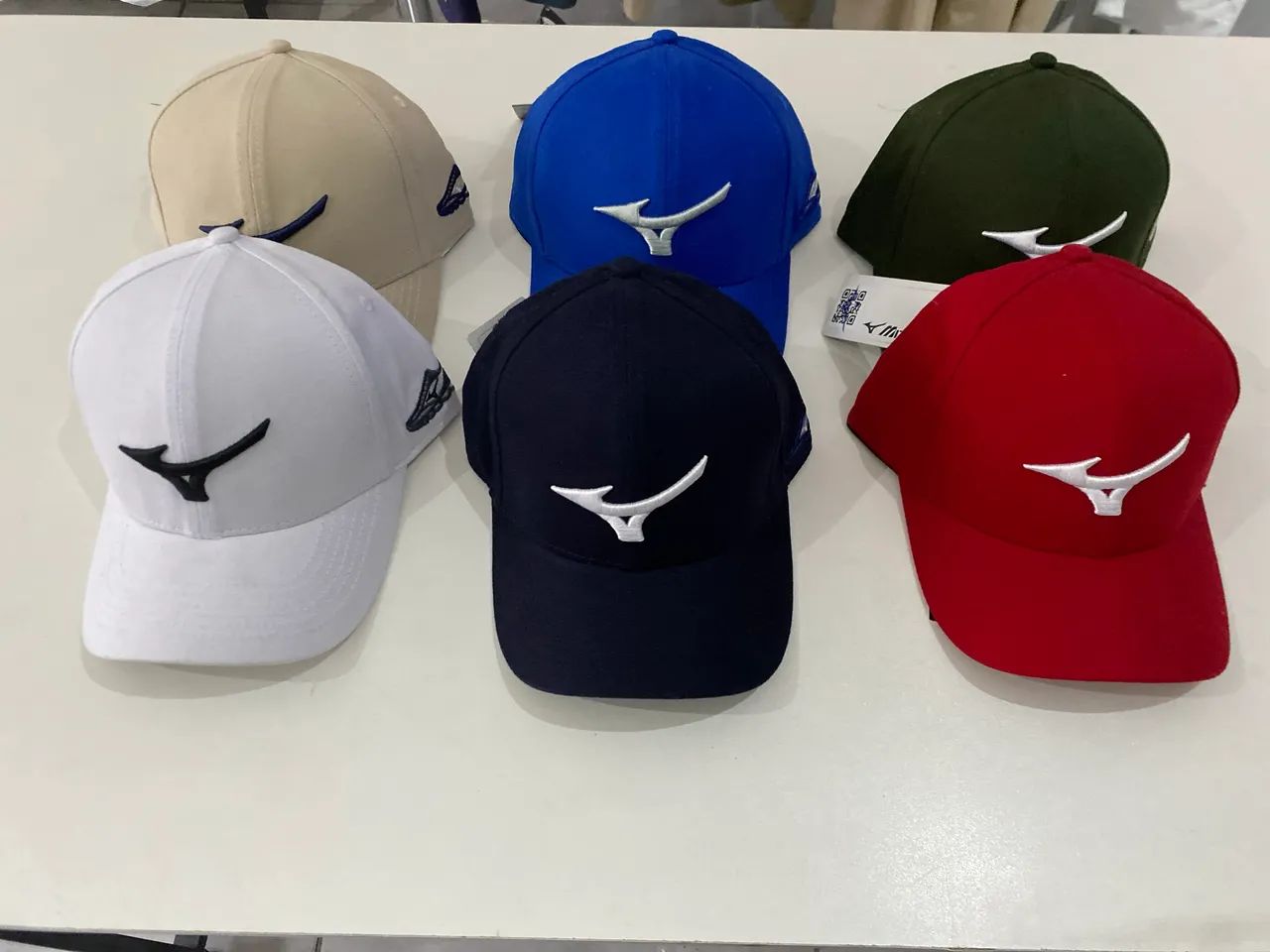 BONÉS MIZUNO