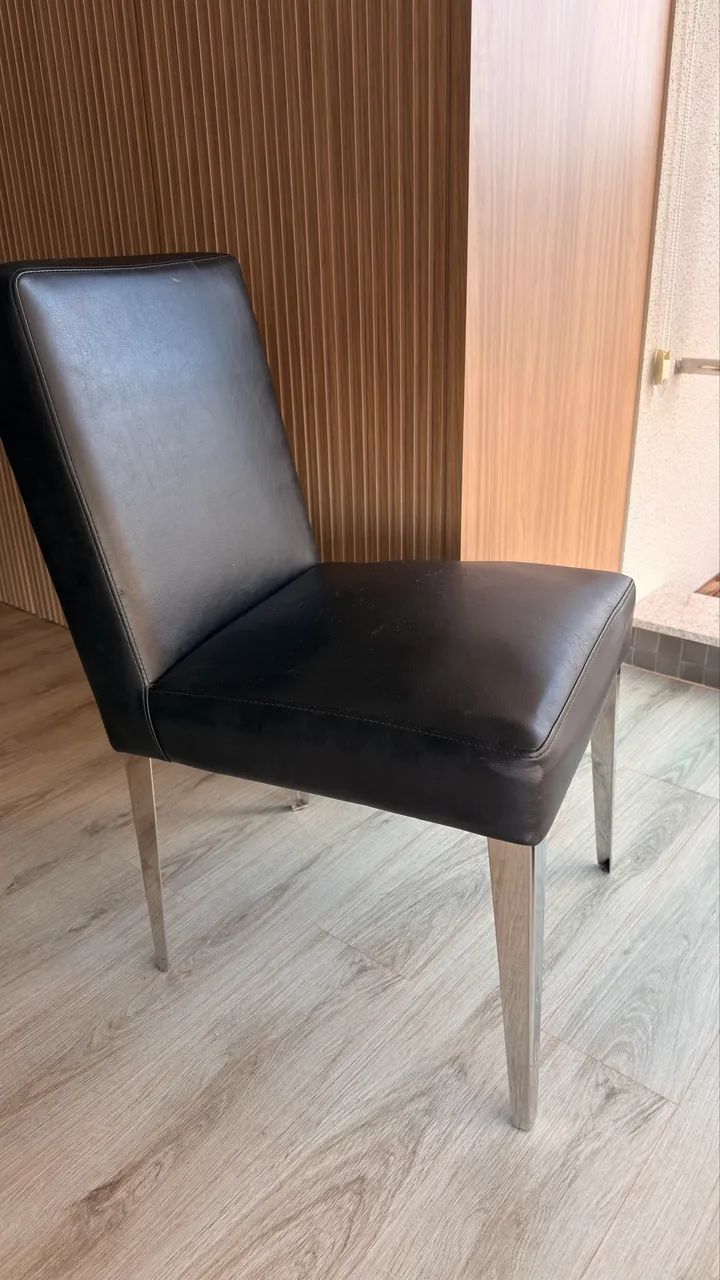 Cadeira de jantar preta  - Foto 2
