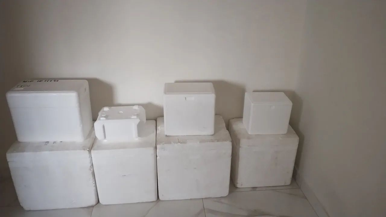 Caixa de isopor 