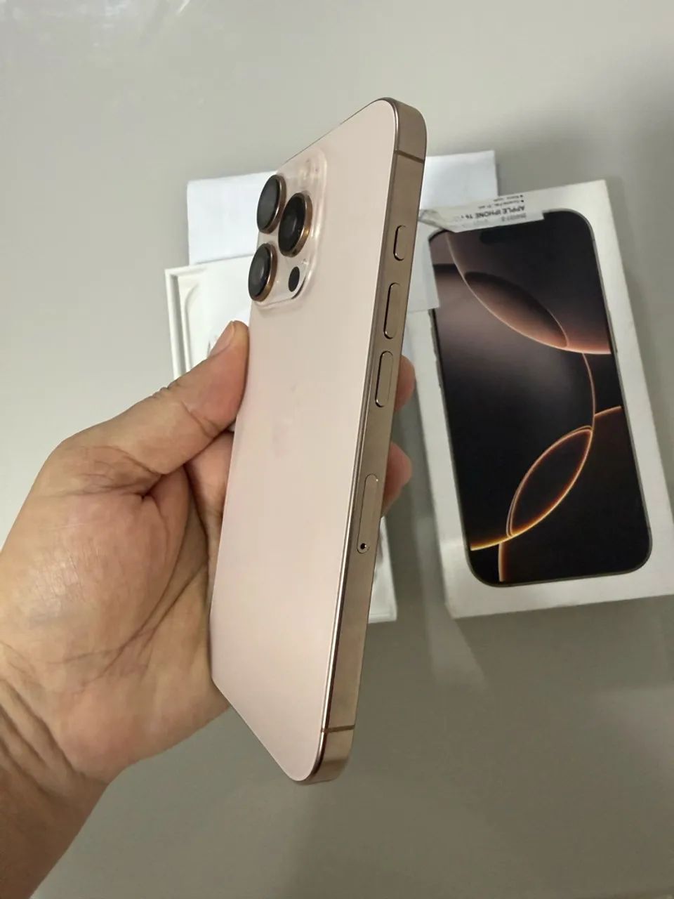 iPhone 16 pro 256GB - Foto 3