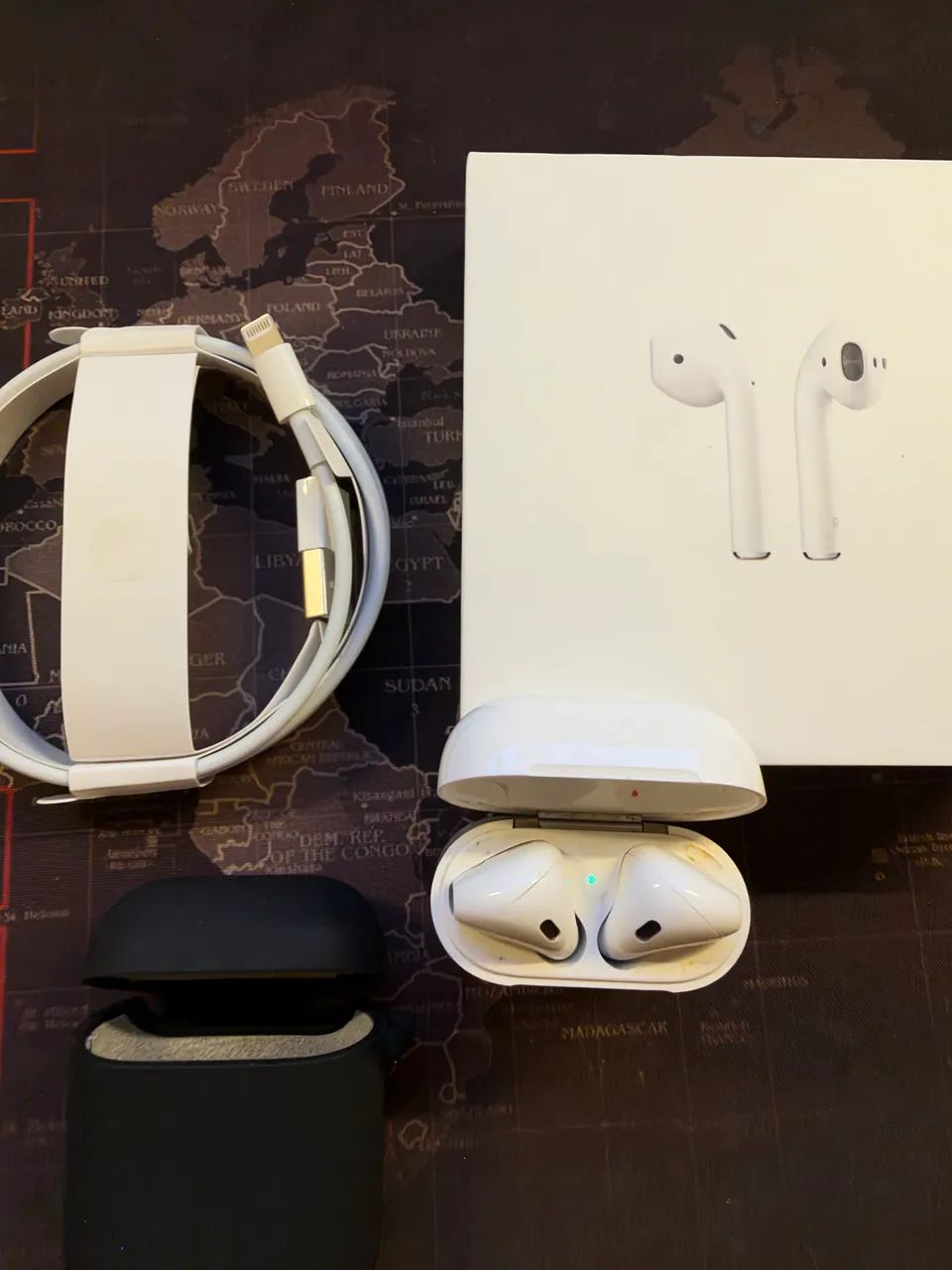 AirPods 2a geração completo