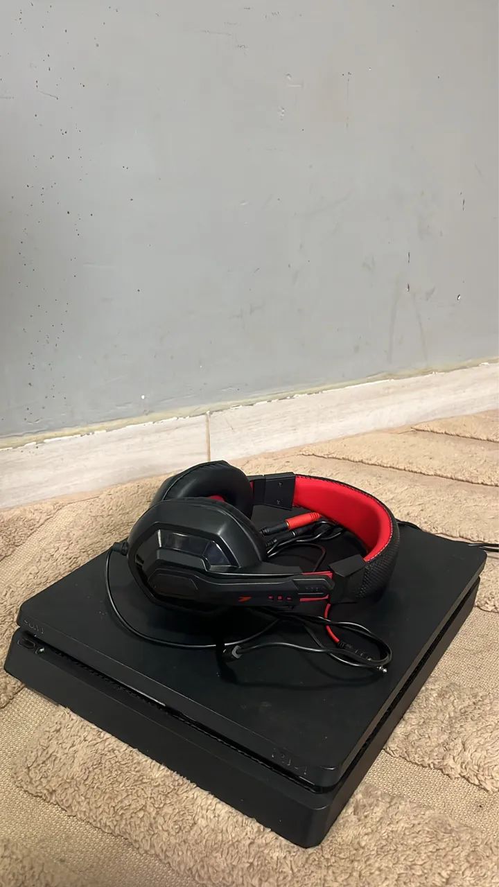 PS4