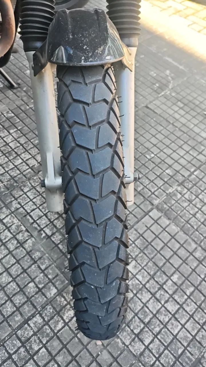 XTZ 250 Ténéré  - Foto 2