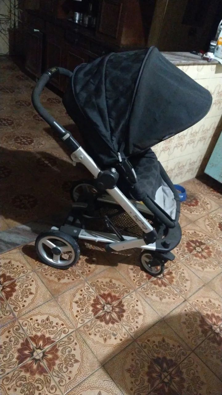 Vendo carrinho bebê pego parego *
