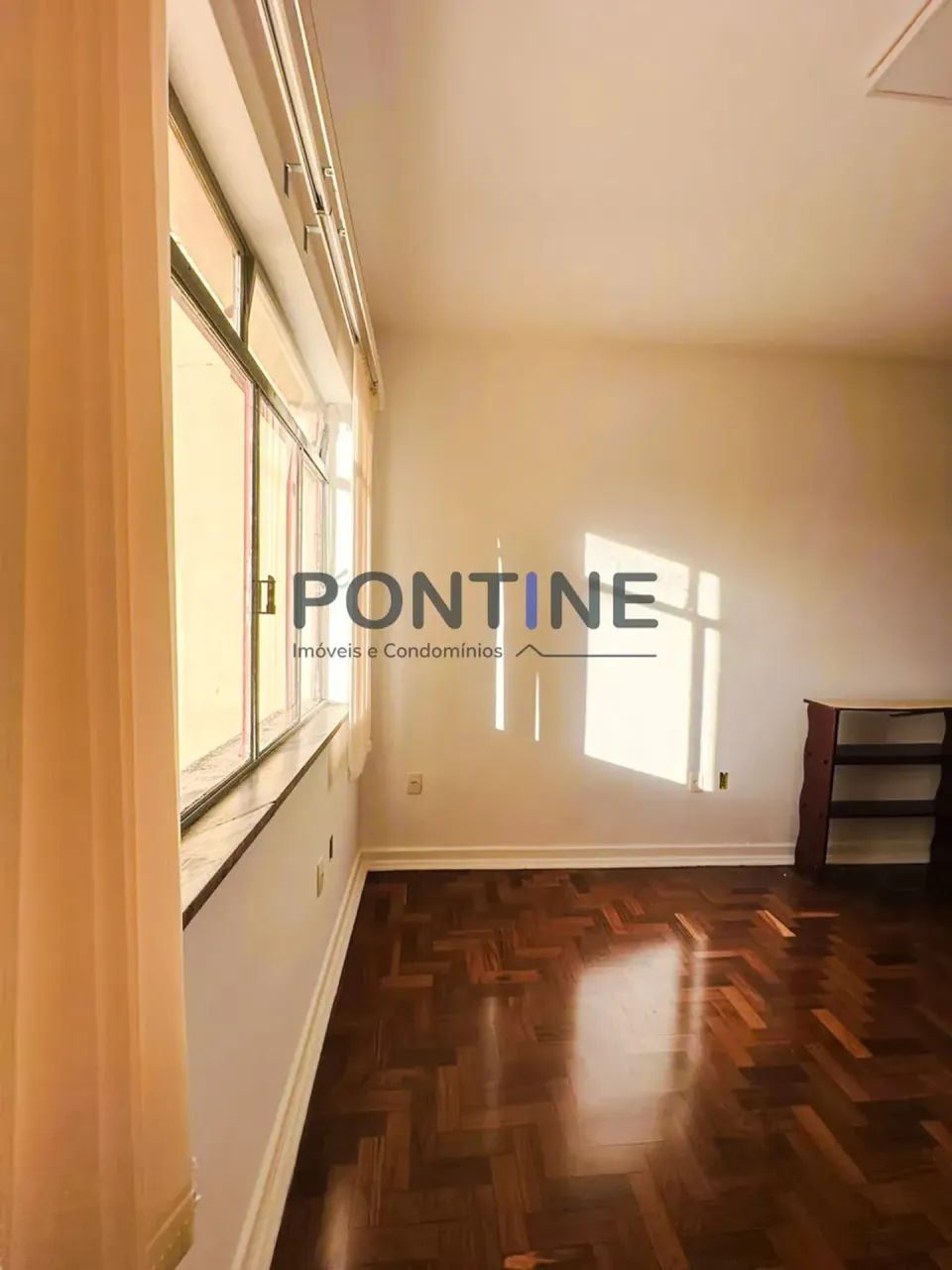 Sala comercial na República com 40m² e banheiro - Foto 2