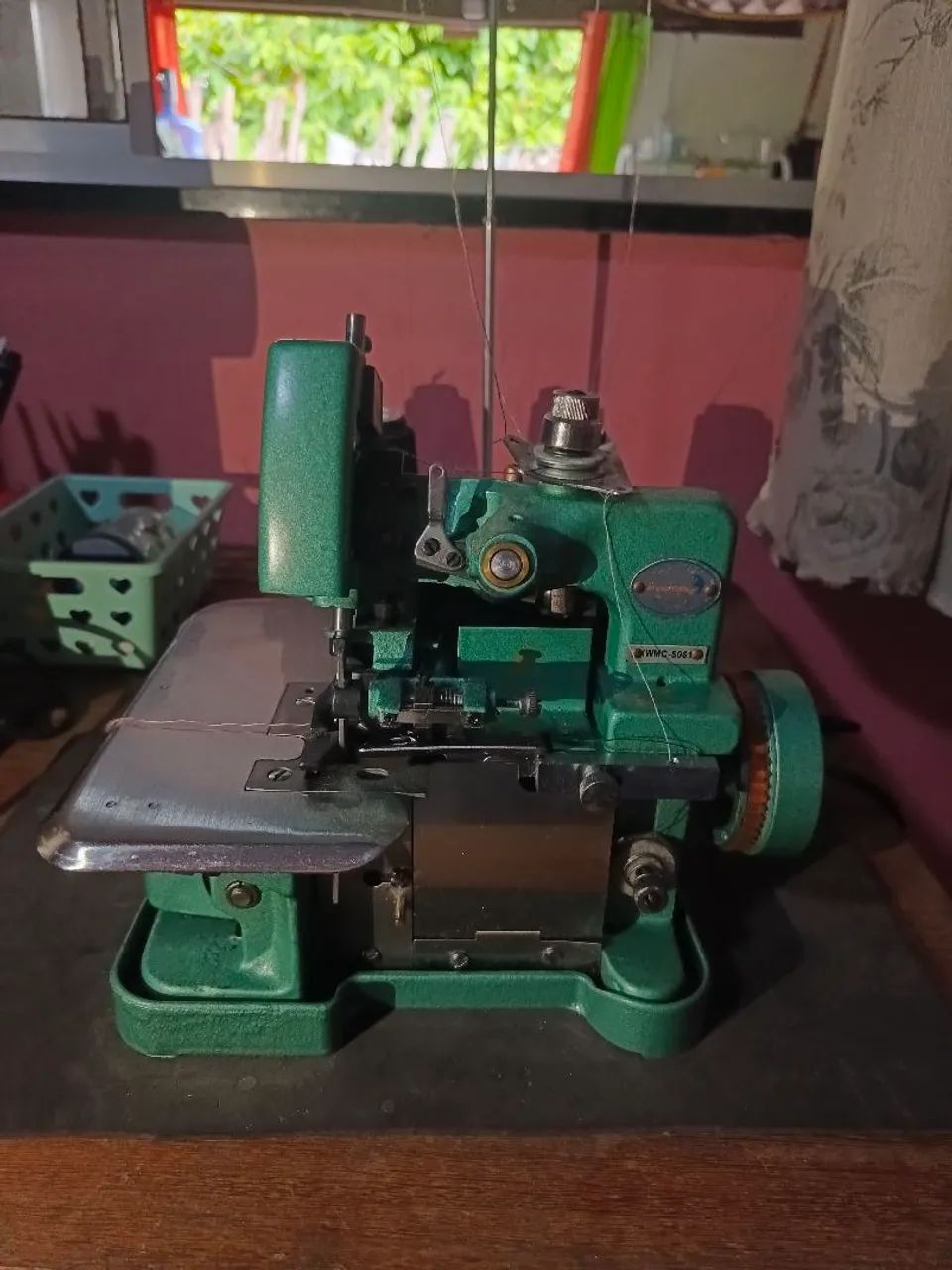 Vendo máquina de costura overlock  - Foto 5