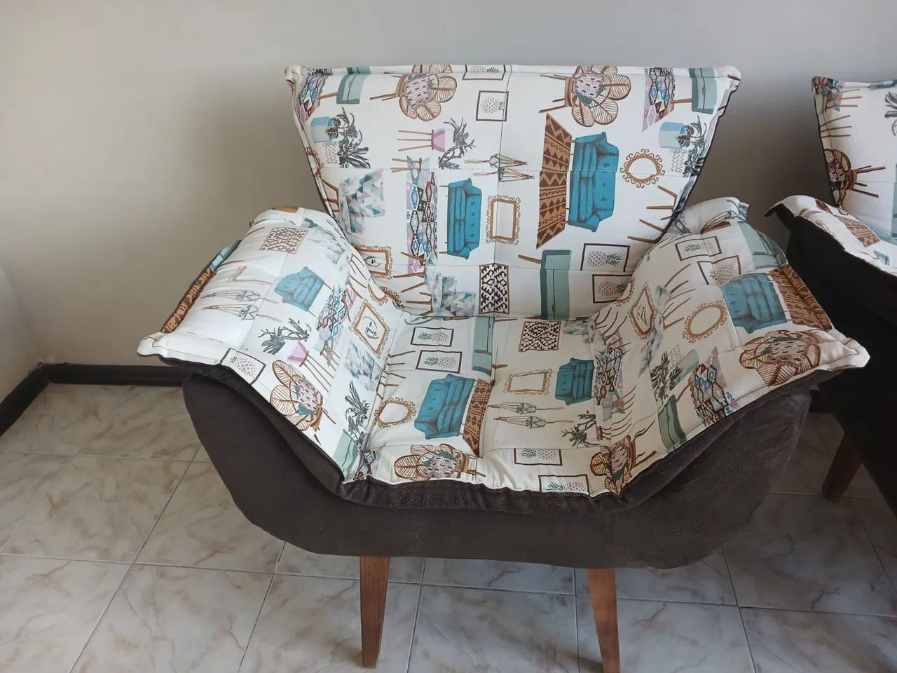 Duas poltronas estampadas  - Foto 2