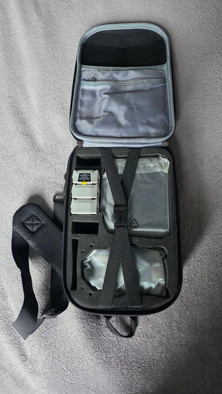 Drone Dji Mini 4 Pro Fly More Combo - Foto 4