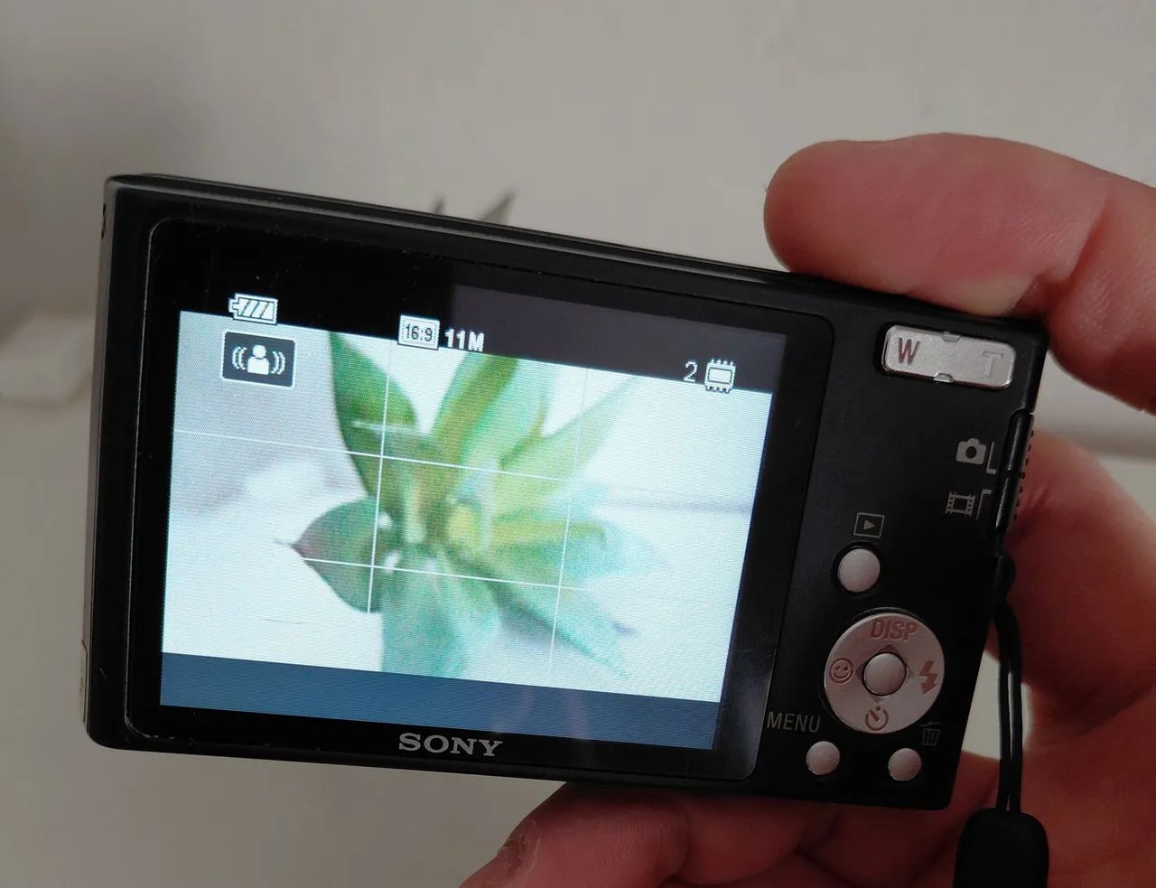 Camera digital Sony Cyber-shot DSC W320 - 14.1MP (INCLUI CARTAO SD