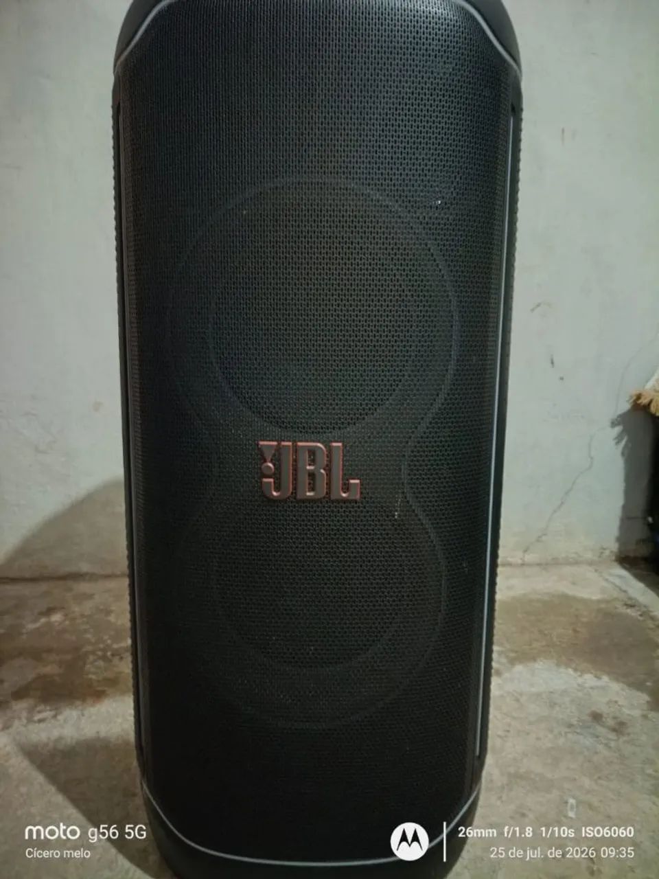 Caixa de som partibox ultimate 1100