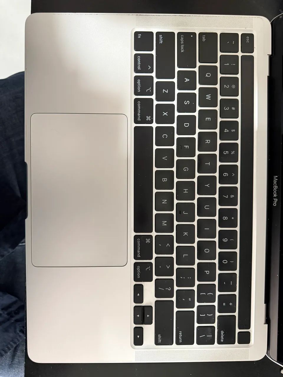 MacBook Pro 13 - 2020 - Foto 3