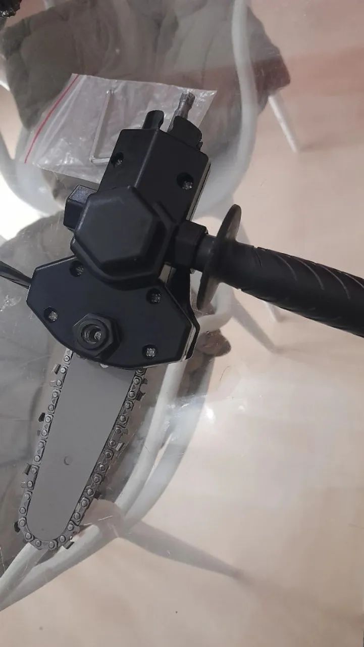 MOTOSERRA ADPTADA PARA FURADEIRA E PARAFUSADEIRA
