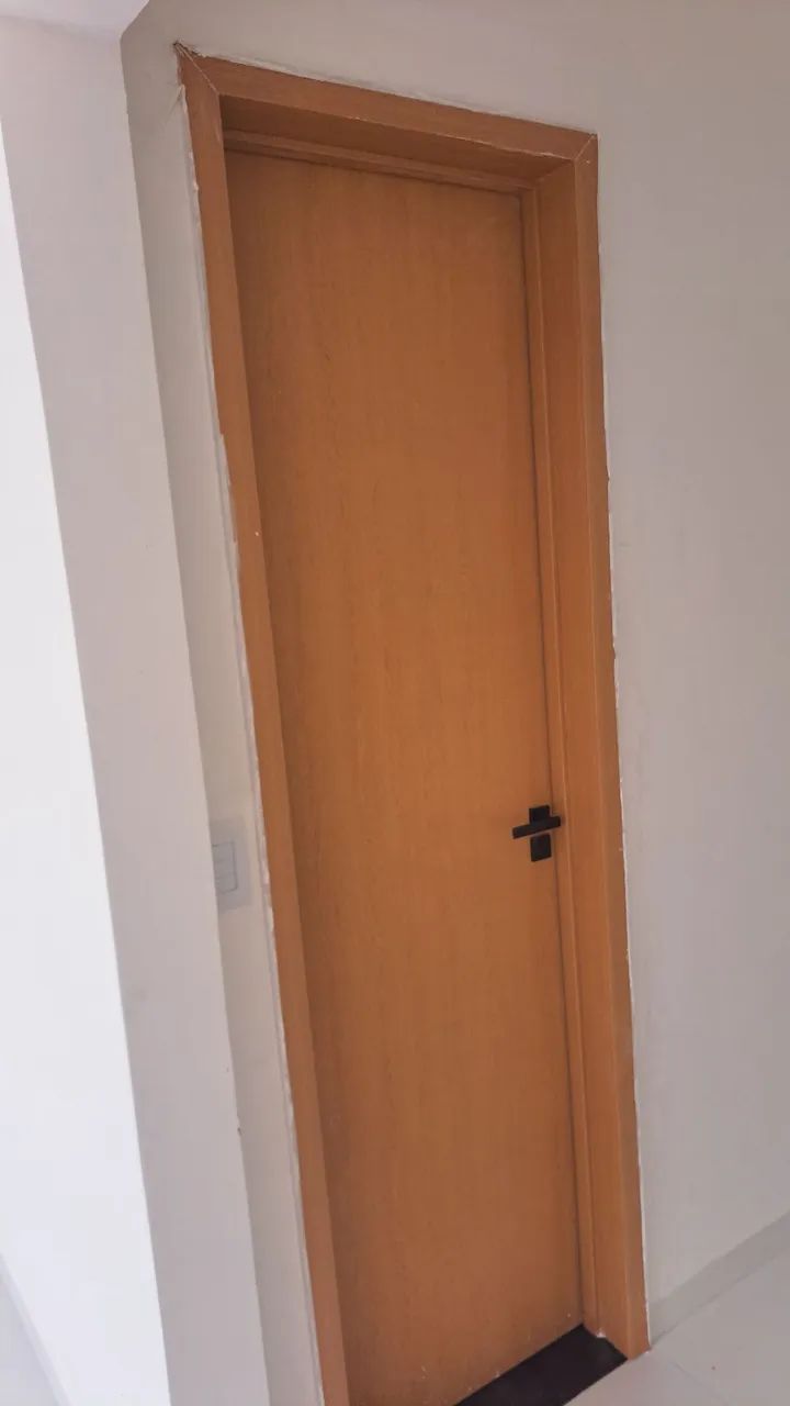 Carpinteiro disponível 