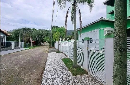 Casa 3 Quartos com 1 Suíte e 256m² - Pântano do Sul - imv - Foto 2