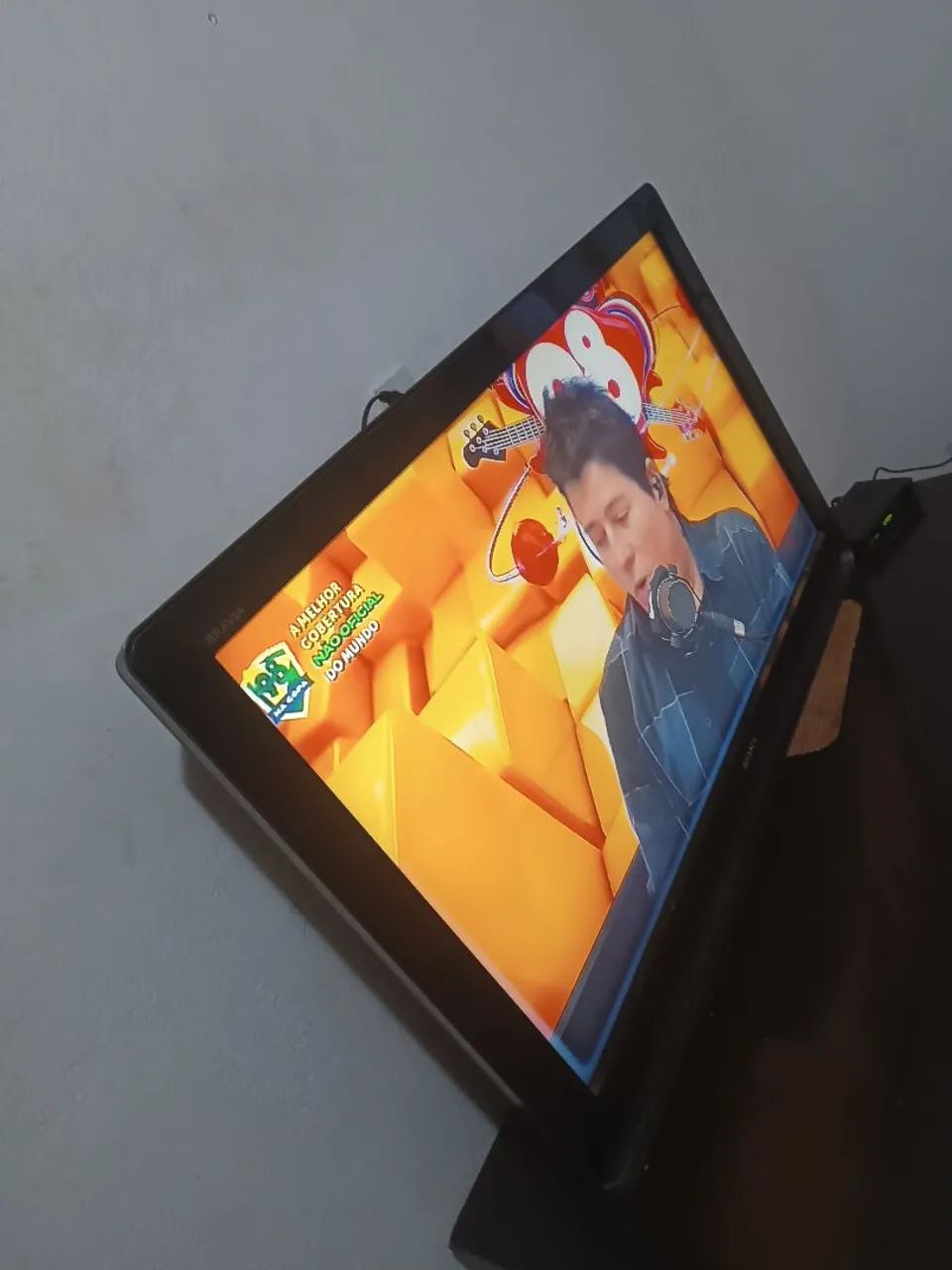 Tv 50 polegadas ótimo estado funciona perfeitamente não tem conversor integrado 